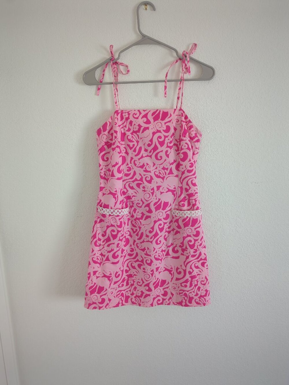 Vintage Y2K Lilly Pulitzer White Label Jungle Road 7 C's Print Pink Dress Size 4